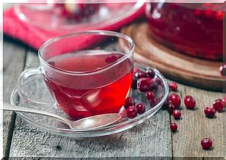 A lingonberry drink.