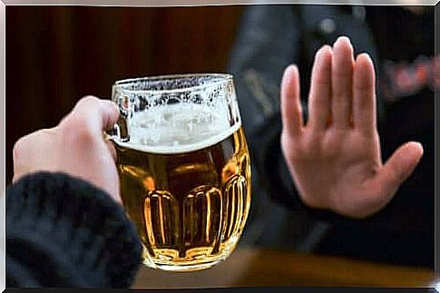 A person who refuses a glass of beer because he takes Espéral