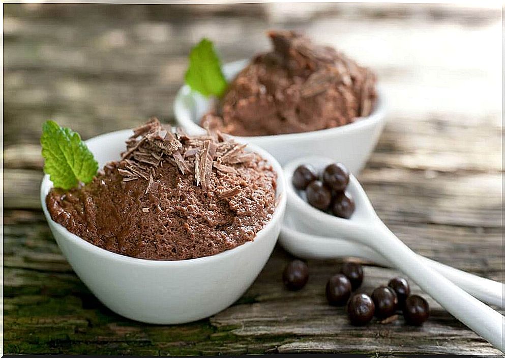 low calorie chocolate mousse